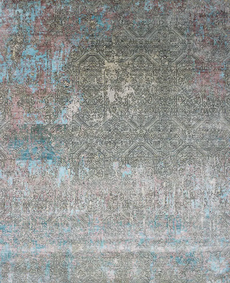 Handknotted Rug made up of Bamboo Silk and Wool in 150 knots