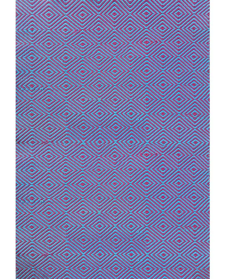 Hand Woven Diamond Flat Weave Rug made up of Polypropylene