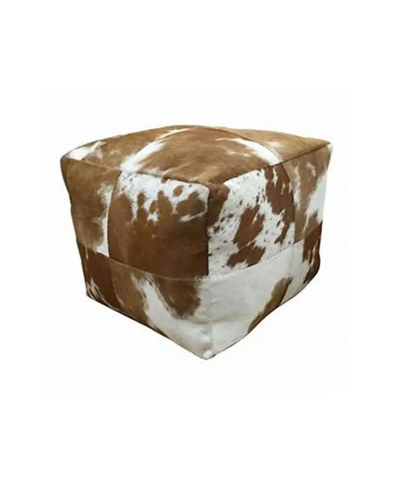 RU.P-5916 / Poufs